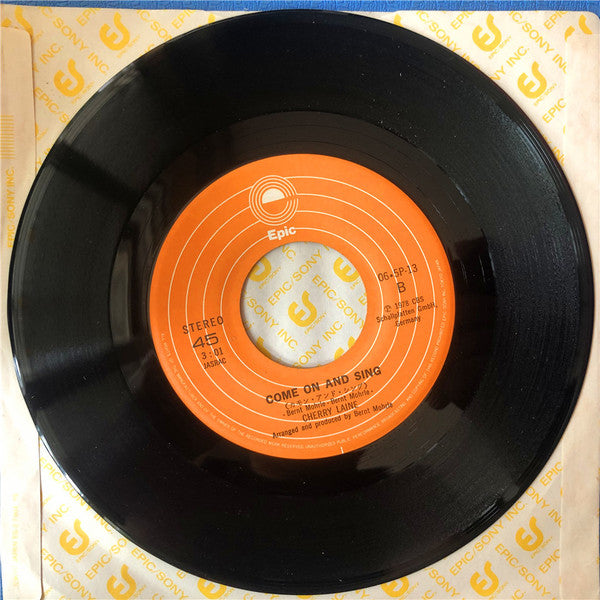 Cherry Laine = Cherry Laine : 誘惑のラブ・キャット = Catch The Cat (7", Single)
