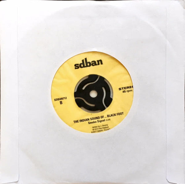 Experience (9) / The Indian Sound Of ... Black Foot : Pink Movement / Smoke Signal (7", Single)