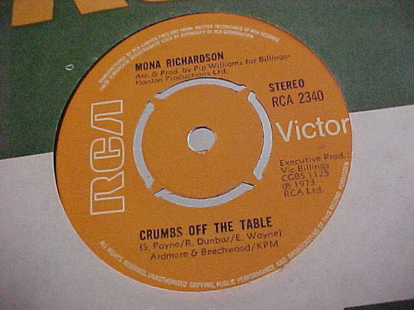 Mona Richardson : Crumbs Off The Table (7")