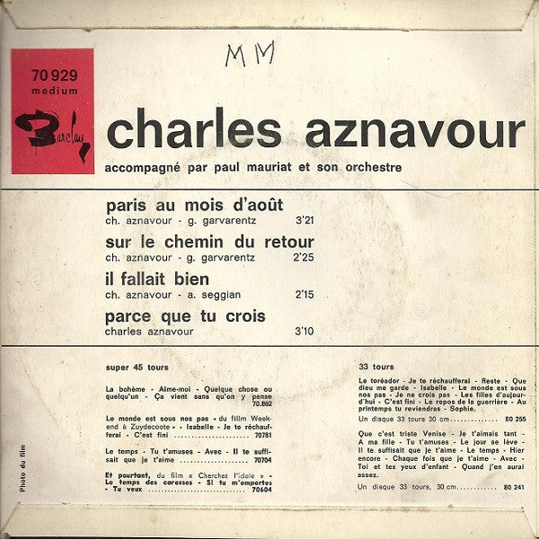 Charles Aznavour : Chante Paris Au Mois D'août (7", EP)