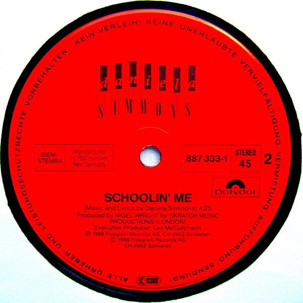 Daniela Simmons : Shout Back (12", Maxi)