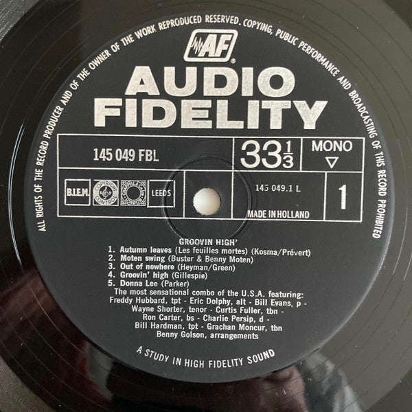Freddie Hubbard, Eric Dolphy, Bill Evans, Wayne Shorter, Curtis Fuller, Ron Carter, Charlie Persip, Bill Hardman, Grachan Moncur III, Benny Golson : Groovin' High (LP, Album, Mono)