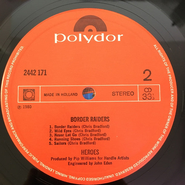 Heroes (6) : Border Raiders (LP, Album)