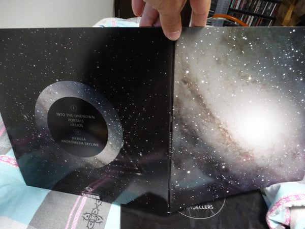 ISON (3) : Andromeda Skyline (LP, EP, Ltd)