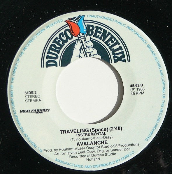 Avalanche (9) : Traveling (Earth) / Travelling (Space) (7")