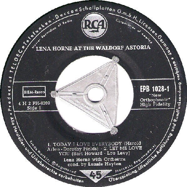 Lena Horne With Nat Brandwynne & His Orchestra : Lena Horne At The Waldorf Astoria (7", EP, Cov)