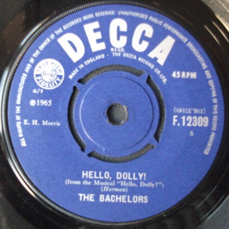 The Bachelors : Hello Dolly / There's No Room In My Heart (7", Lab)