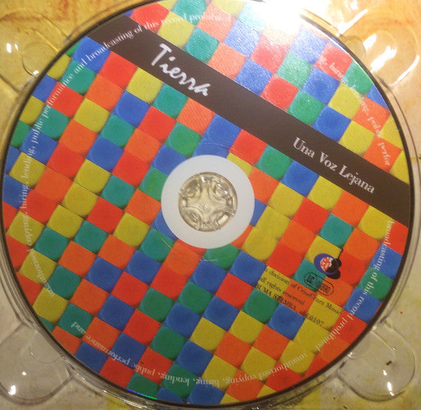 Tierra (9) : Una Voz Lejana (CD)