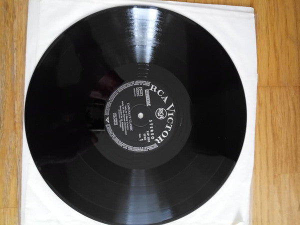 Los Indios Tabajaras : Casually Classic (LP, Album)