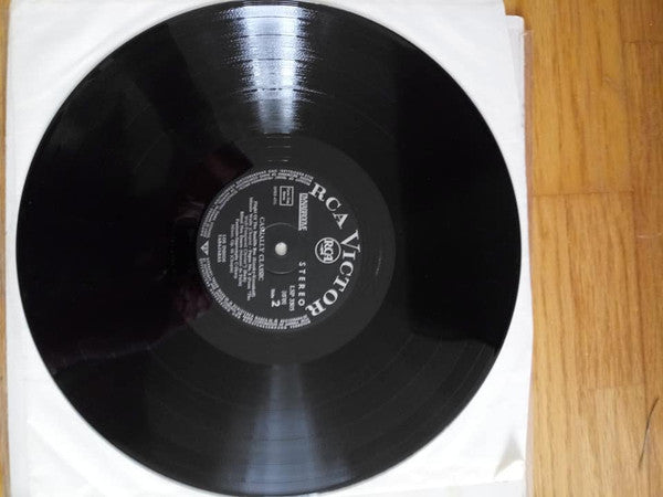 Los Indios Tabajaras : Casually Classic (LP, Album)
