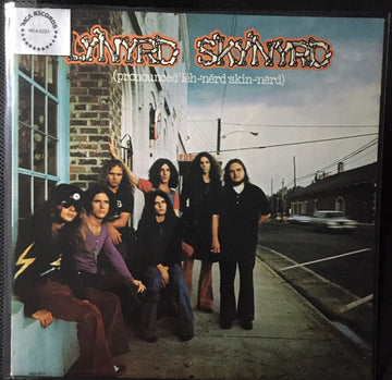 Lynyrd Skynyrd : (Pronounced 'Lĕh-'nérd 'Skin-'nérd) (LP, Album, RE)