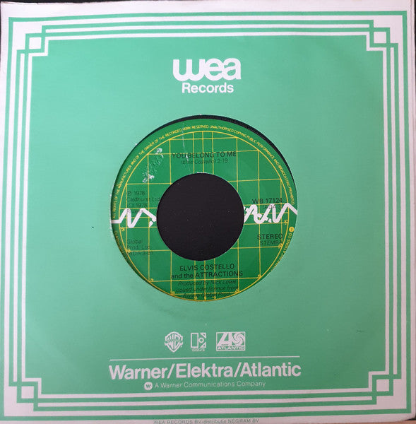 Elvis Costello And The Attractions* : (I Don't Want To Go To) Chelsea (7", Single, com)