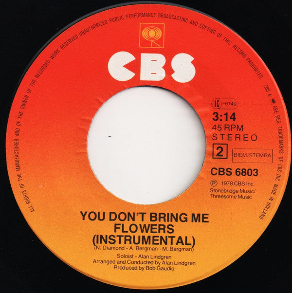 Barbra* & Neil* : You Don't Bring Me Flowers (7", Single)