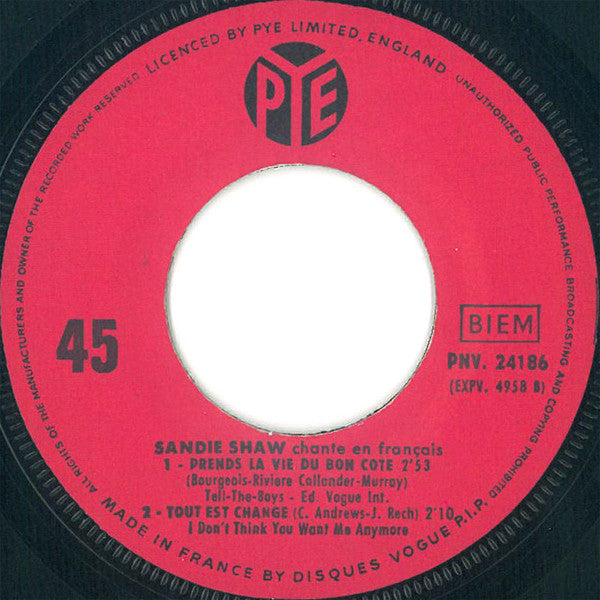 Sandie Shaw : Sandie Shaw Chante En Français Un Tout Petit Pantin = Puppet On A String (7", EP)