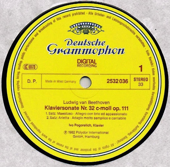 Ivo Pogorelich, Beethoven* / Schumann* : Klaviersonate = Piano Sonata Op. 111 / Symphonische Etüden • Toccata (LP)