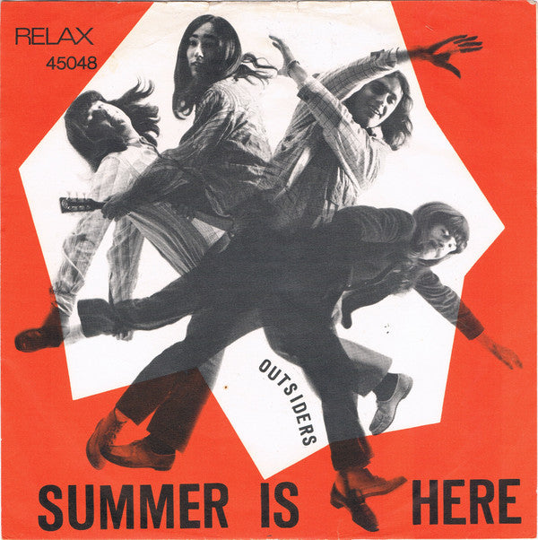 The Outsiders (5) : Summer Is Here (7", Single, Mono)