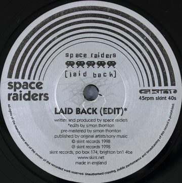 Space Raiders : Laid Back (7", Single)