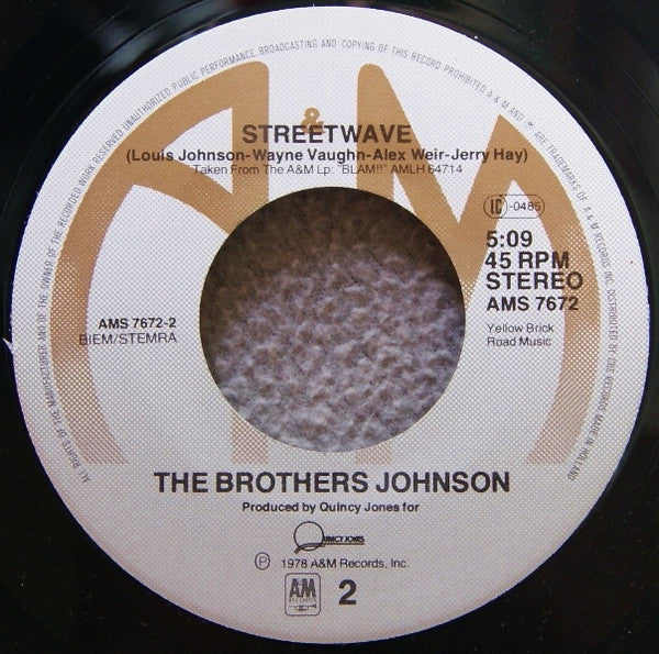 Brothers Johnson : Light Up The Night (7", Single)