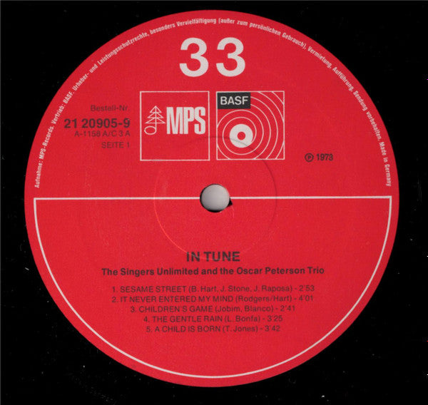 The Oscar Peterson Trio + The Singers Unlimited : In Tune (LP, Album, Gat)