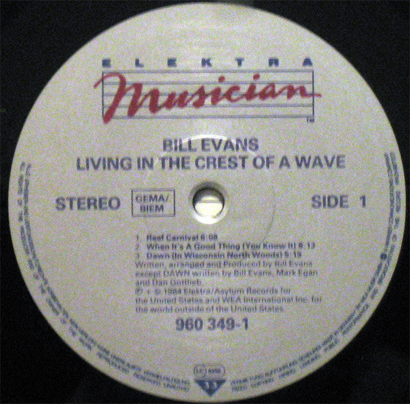 Bill Evans (3) : Living In The Crest Of A Wave (LP, Album)