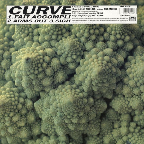 Curve : Faît Accompli (12")