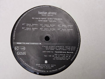 Bastian Ahrenz : Bass Bones (12")