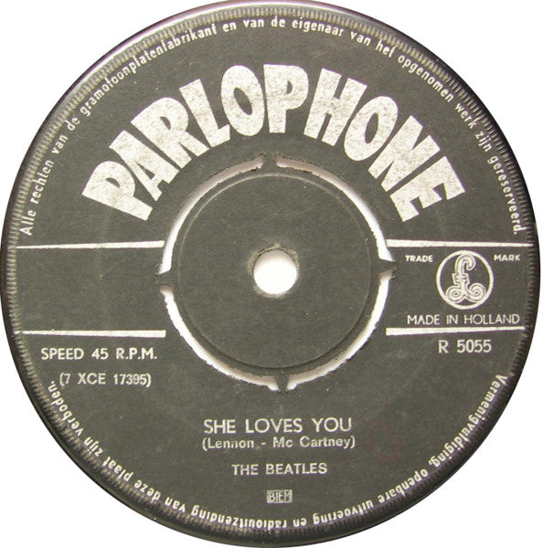 The Beatles : She Loves You (7", Single)