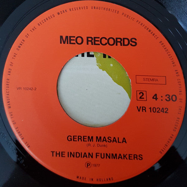 Romeo Dunk with The Indian Funmakers : Bholie Nanie (7")