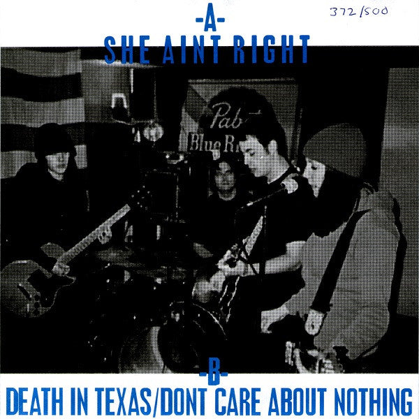 The Tears (13) : She Ain't Right (7", Num)