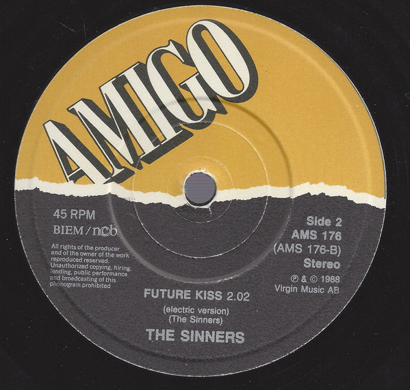 The Sinners (2) : When She Lies / Future Kiss (7", Single)
