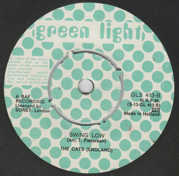The Cats (2) : Swan Lake / Swing Low (7", Single)