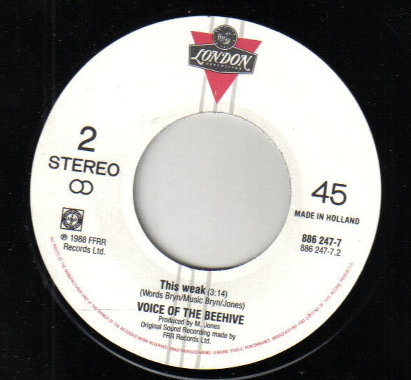 Voice Of The Beehive : I Walk The Earth (7", Single)