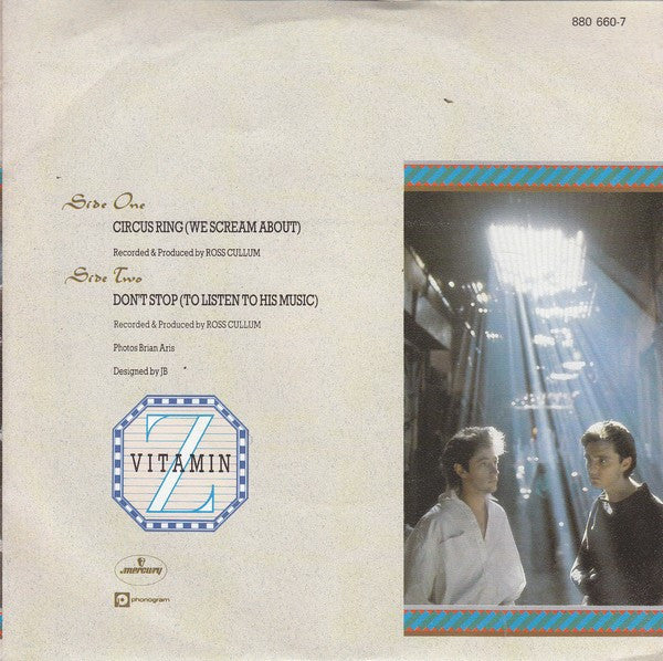 Vitamin Z : Circus Ring (We Scream About) (7", Single)