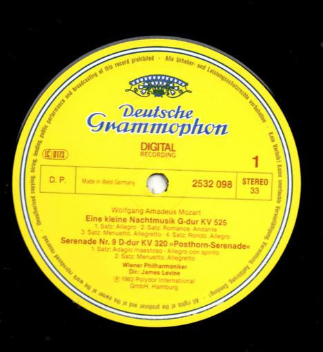 Wolfgang Amadeus Mozart, Wiener Philharmoniker · Levine* : Eine Kleine Nachtmusik · Posthorn-Serenade (LP, Album)
