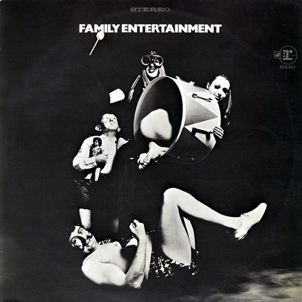 Family (6) : Family Entertainment (LP, Album)