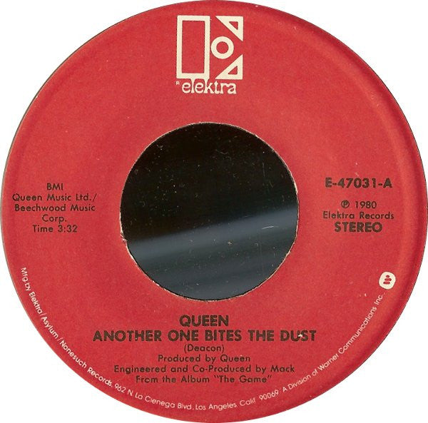 Queen : Another One Bites The Dust (7", Single, M/Print, Spe)