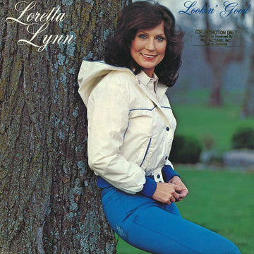 Loretta Lynn : Lookin' Good (LP, Album, Glo)