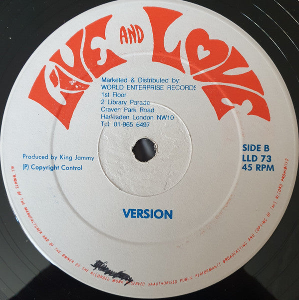 Admiral Bailey : Cater For Woman (12", Single)
