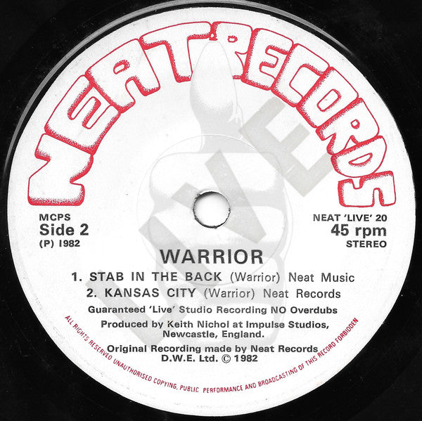 Warrior (8) : Dead When It Comes To Love (7", EP)