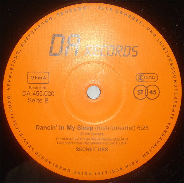 Secret Ties : Dancin' In My Sleep (12")