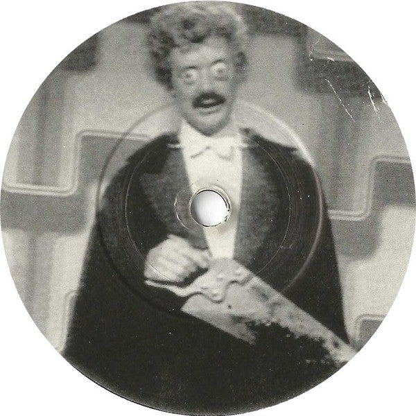 Hustler (10) : Butterfly / Need A Change (7", Single)