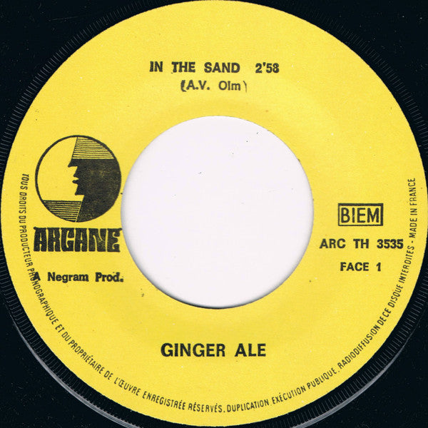 Ginger Ale (2) : In The Sand (7", Single)