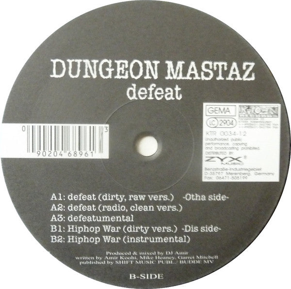 Dungeon Mastaz : Defeat (12")