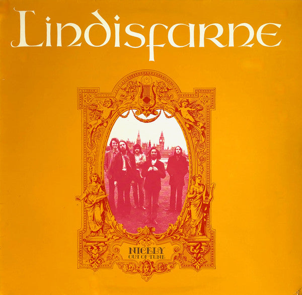 Lindisfarne : Nicely Out Of Tune (LP, Album, Gat)