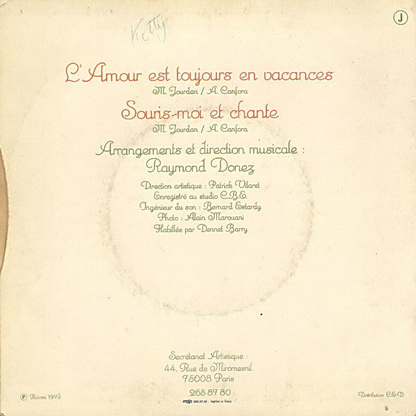 Patricia Lavila : L'amour Est Toujours En Vacances / Souris-Moi Et Chante (7", Single)