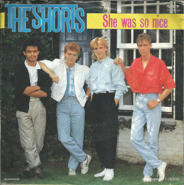 The Shorts : Ze Was Zo Mooi / She Was So Nice (7")