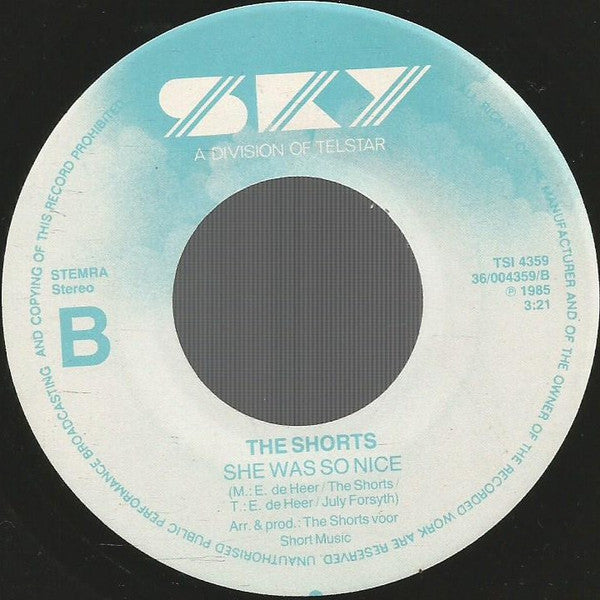 The Shorts : Ze Was Zo Mooi / She Was So Nice (7")
