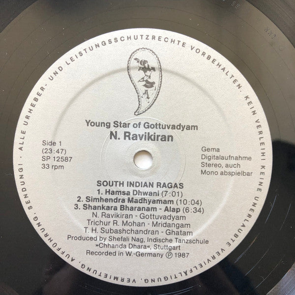 N. Ravikiran, Trichur R. Mohan, Subash Chandran : Young Star Of Gottuvadyam (LP, DMM)