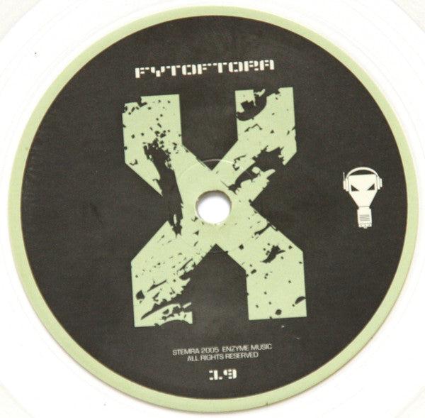 Enzyme X : Dissimulation / Fytoftora (7", Cle)