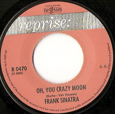 Frank Sinatra : Strangers In The Night (7", Single, Blu)